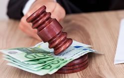 €400,000 for girl, 6, over shoulder injury allegedly suffered at birth